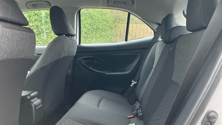 Toyota Yaris Cross 1.5 Hybrid Icon 5dr CVT Hybrid Estate